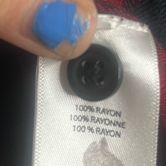 BEACHLUNCHLOUNGE Red and Black Plaid shirt- long and relaxed fit - Picture 4 of 8